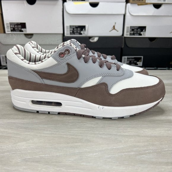 Size 10 - Nike Air Max 1 Shima Shima Summit White / Plum Eclipse FB8916 100 - Picture 3 of 12